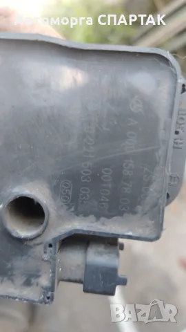 Запалителна бобина Mercedes-Benz - BOSCH - 0221503035, 00107 - НОВ OEM MB, снимка 2 - Части - 47699101