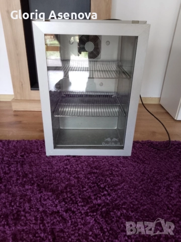 Хладилна витрина