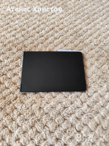 Продавам Портфейл за карти