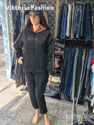 дамски екип, снимка 4 - Спортни екипи - 52478915