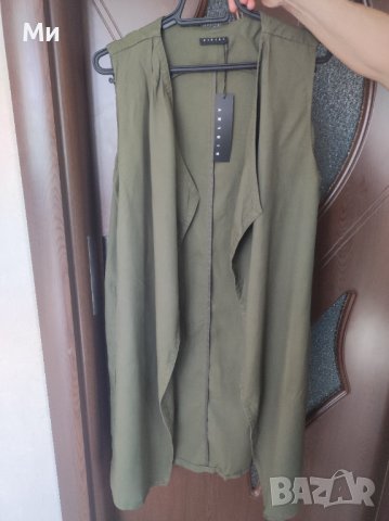 Sisley елек, може да се добави и коланче и да е рокля/туника. Нов, с етикет, размер 44, н, снимка 4 - Елеци - 38240476