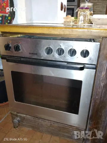 Фурна с плот за вграждане ZANKER