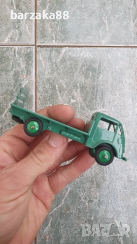 4 броя Играчки Dinky Toys China, снимка 9 - Колекции - 54269354