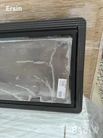 Оригинален прозорец BIRKHOLZ за Кемпер Knaus &Tabbert Монтажен размер 1000х400  (Чисто нов) , снимка 2 - Къмпинг мебели - 48124442