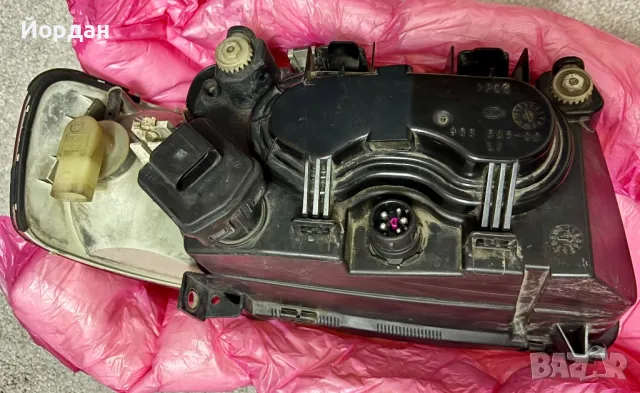 Десен фар за Audi A3 8l, снимка 2 - Части - 49307337