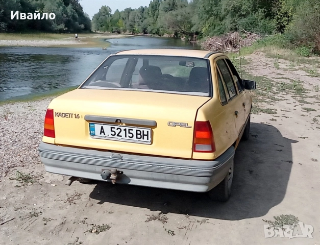 ОПЕЛ КАДЕТ GL 1,6i, снимка 3 - Автомобили и джипове - 51866966