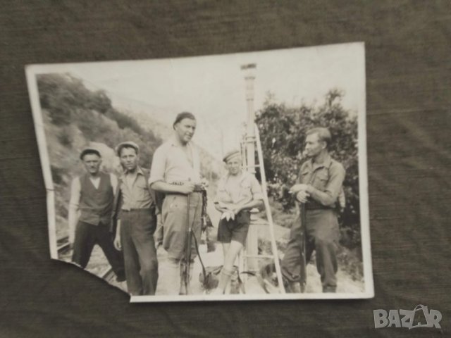Продавам снимка на ловджии и риболовци 1931