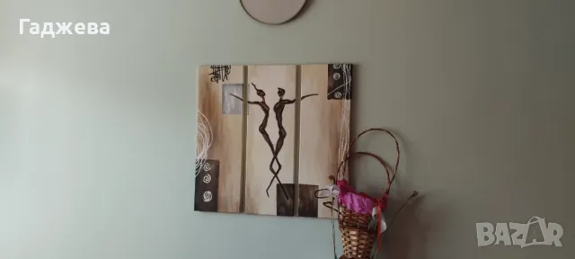 картини и пана от дърво