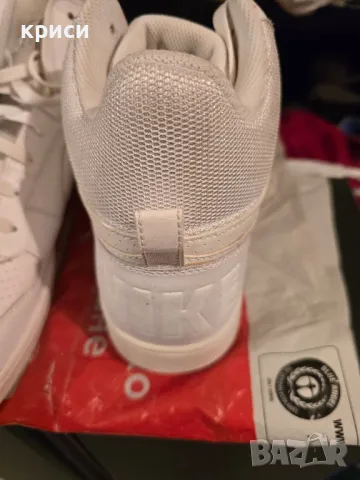 Nike маратонки , снимка 4 - Маратонки - 49425529