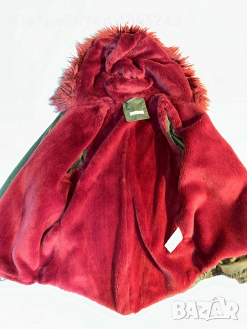 Дамско зимно яке с качулка и червен Пух размер XL, снимка 2 - Якета - 52574915