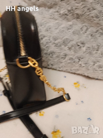 Love Moschino дамска чанта, снимка 4 - Чанти - 52682437