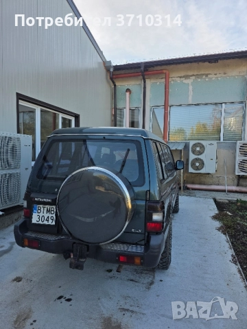 джип Mitsubishi Pajero, снимка 5 - Автомобили и джипове - 52146761