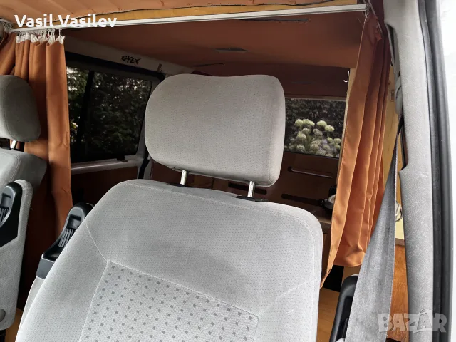 VW t4 Caravelle кемпер 2,5tdi Швейцария, снимка 12 - Каравани и кемпери - 56144940