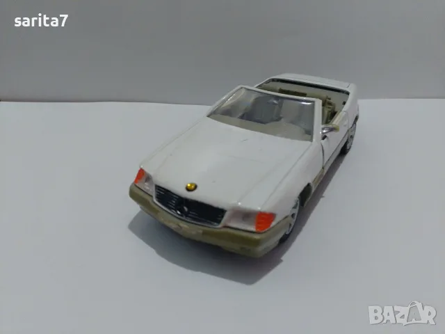 Модел метална количка Мерцедес Бенц /Mercedes-Benz 500 SL (R129) Convertible в мащаб 1:24 , снимка 10 - Колекции - 56228238