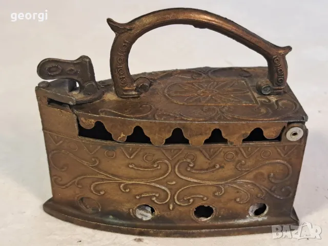 ретро малка бронзова ютия 21/4, снимка 6 - Антикварни и старинни предмети - 49175749