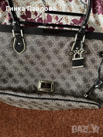 Дамска чанта Guess, снимка 5 - Чанти - 52164512