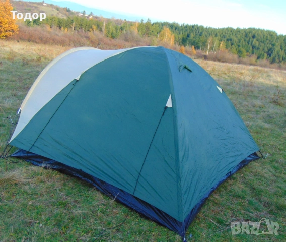 Четириместна палатка COMFORT QUEST, снимка 3 - Палатки - 53070858