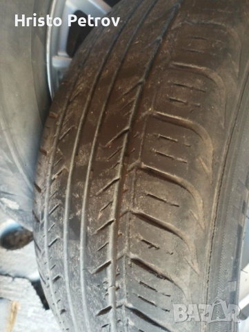 Летни гуми с джанти Мерцедес В класа,втора употреба, снимка 2 - Гуми и джанти - 52530195