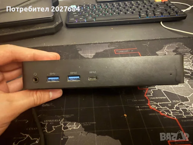 Универсална докинг станция Dell D6000 (USB-C & USB-A) – За до 3 монитора (4K), снимка 6 - Лаптоп аксесоари - 55743955