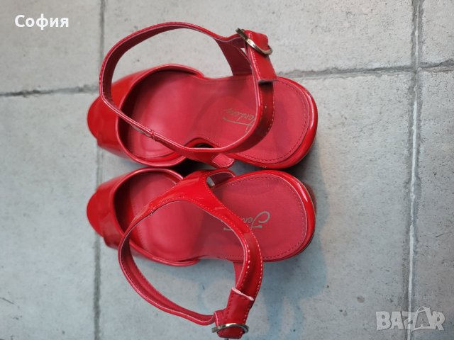 Червени сандали на платформа , снимка 3 - Сандали - 42273848
