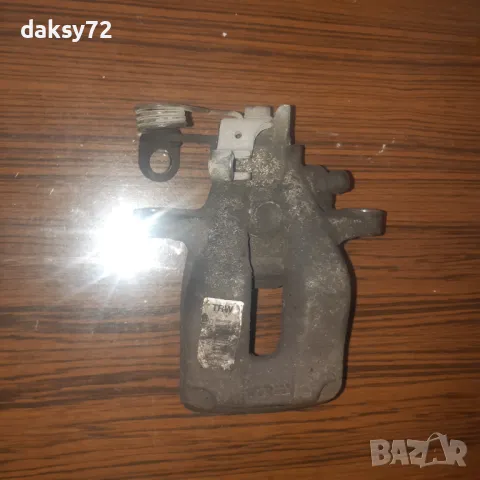 Заден десен спирачен апарат от Пежо 407-комби