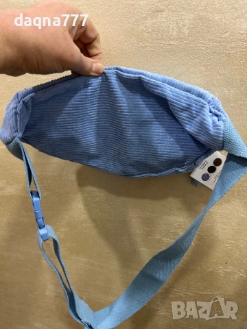 Нова чанта кадифе тип банан, снимка 2 - Чанти - 53933294