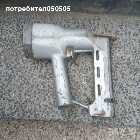 Такер на Въздух
