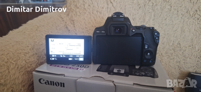 Canon EOS 250D, снимка 3 - Фотоапарати - 52892307