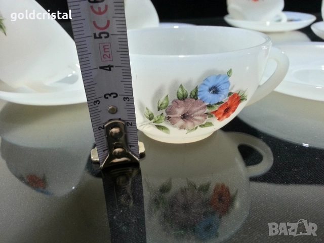 Френски аркопал чаши за чай кафе , снимка 5 - Антикварни и старинни предмети - 44231669