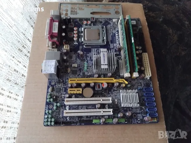 Дънна платка Foxconn G43MX Socket 775 CPU+FAN+RAM, снимка 3 - Дънни платки - 47954263