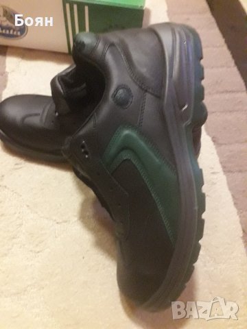 Работни обувки Bata, снимка 4 - Други - 42345466