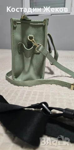 Нова. Marc Jacobs The Leather Mini Tote Bag , снимка 5 - Чанти - 55879086