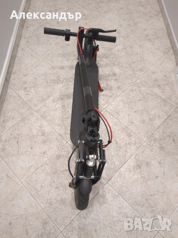 Електрическа тротинетка Xiaomi M365 Pro, снимка 3 - Друга електроника - 54315613