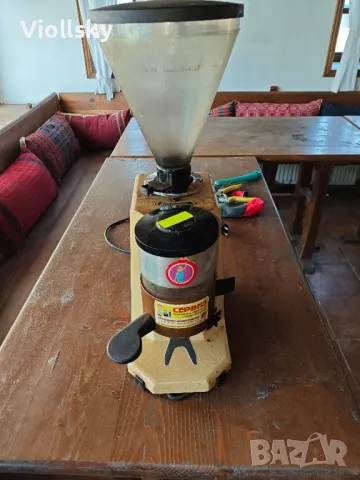 кафемелачка San Marco , снимка 2 - Кафе машини - 50136263