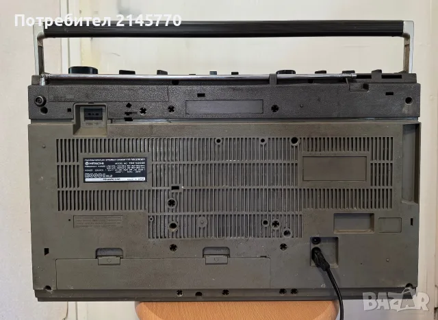 Радио касетофон Hitachi TRK-8200E, снимка 6 - Радиокасетофони, транзистори - 55975194