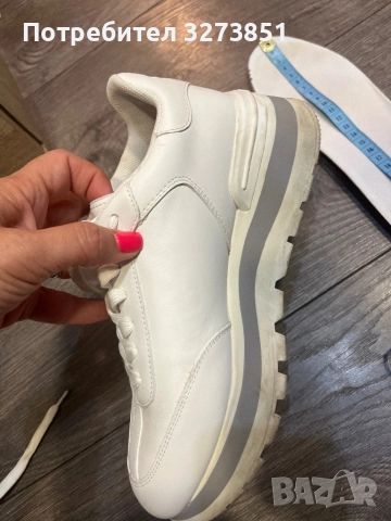 Дамски маратонки Lio jo, снимка 3 - Маратонки - 52698469