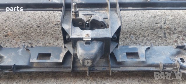 Очиларка със Предна Ключалка Форд Фокус Мк1 (3) N, снимка 4 - Части - 44483197