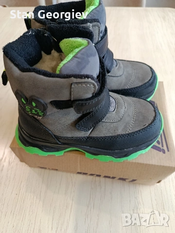 Детски зимни обувки 27ми номер, снимка 2 - Детски обувки - 53303161