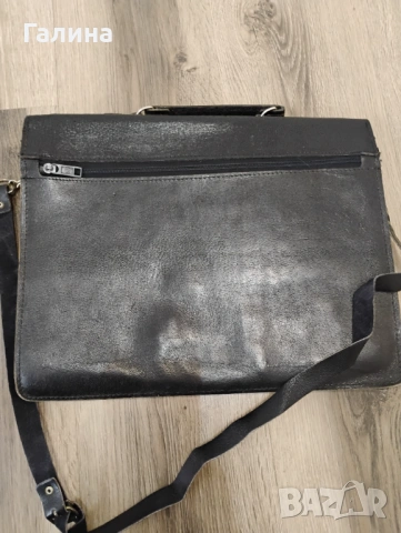 Черна чанта от естествена кожа, снимка 5 - Чанти - 54029432