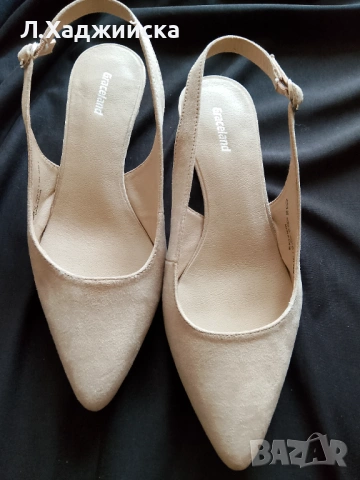 сандали без пета