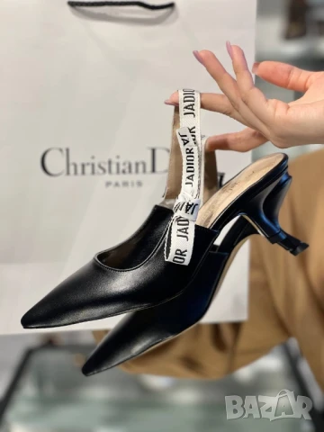 обувки на ток christian dior , снимка 2 - Дамски елегантни обувки - 51273192