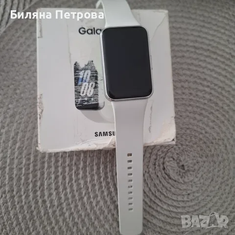 Часовник смарт Самсунг галакси фит 3