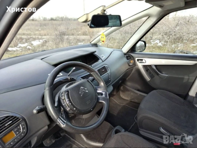 Citroen C4 Picasso 1.6 CDI, снимка 7 - Автомобили и джипове - 54232786