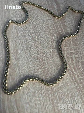 14k златен синджир подарък ми е но вече не го искам за това цената е по ниска 