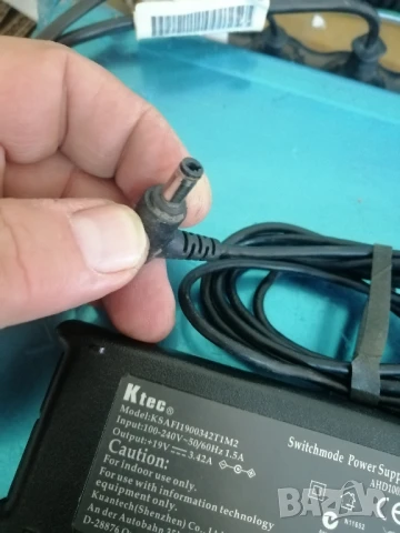 Зарядно за лаптоп Medion 19V, 3.42A, снимка 3 - Части за лаптопи - 50766615