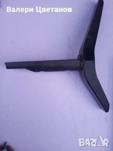 телевизор TELEFUNKEN D43F287N4 на части, снимка 9 - Телевизори - 51410115