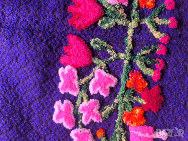 Тъкана престилка , снимка 2 - Антикварни и старинни предмети - 53902176