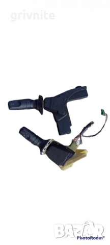 Лост мигачи / чистачки Ford Mondeo I