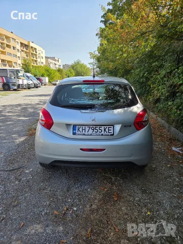 Пежо 208 i 66000 км. Като ново !!!, снимка 4 - Автомобили и джипове - 55970671