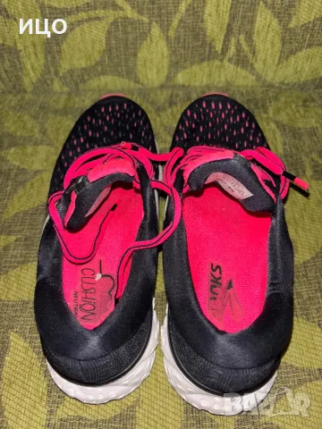 Дамски маратонки Brooks Glycerin 16, снимка 9 - Маратонки - 49550049